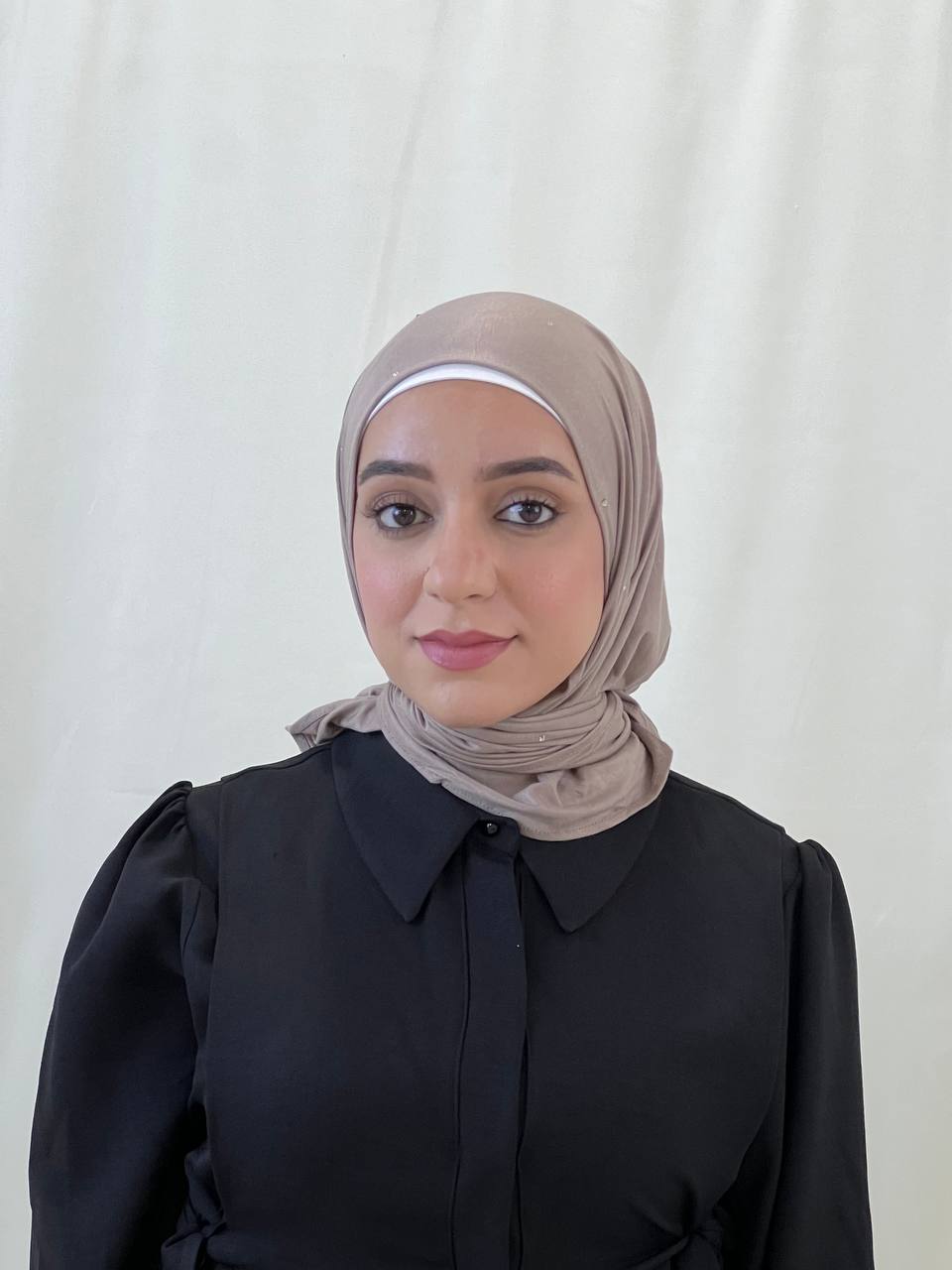 Triangle Hijab With Beads
