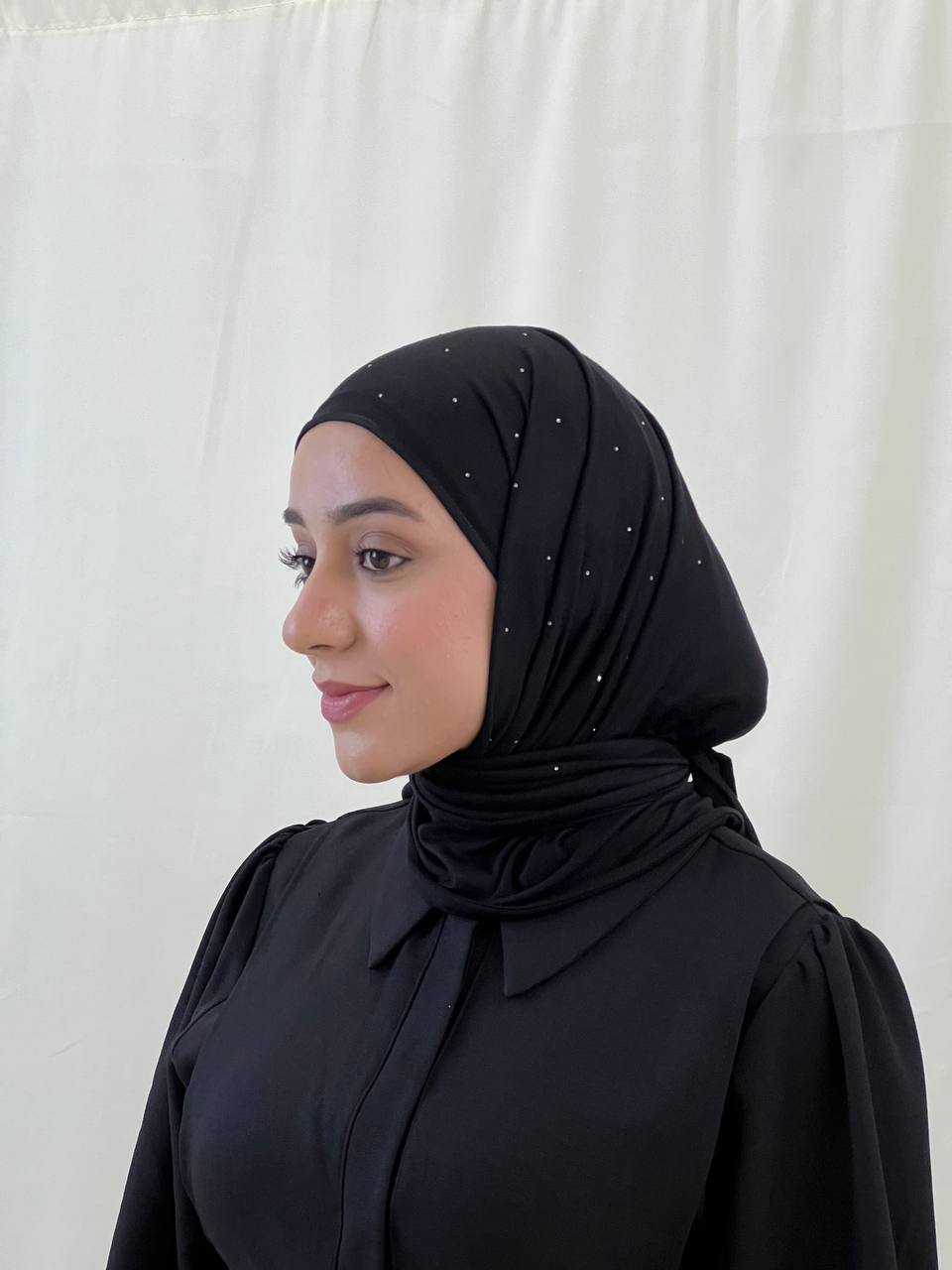 Triangle Hijab With Beads